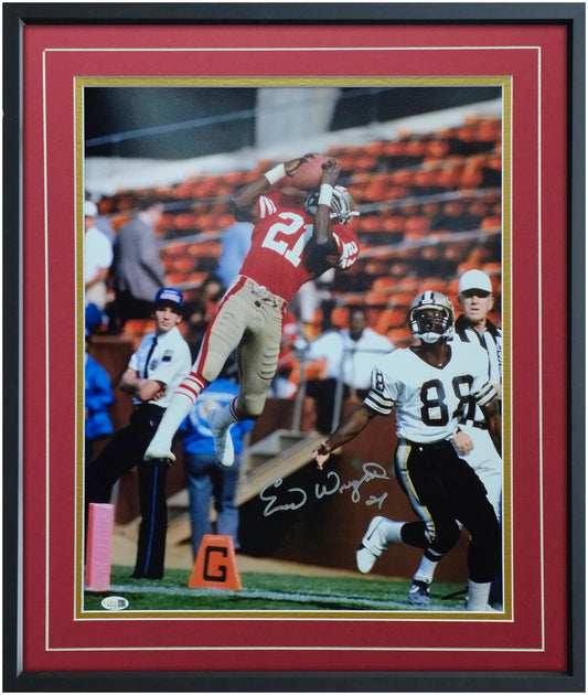 Eric Wright 16x20 Portrait Photo – Signed & Authenticated
